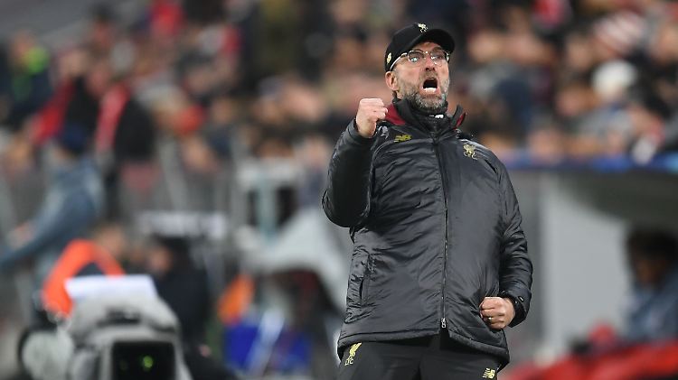 Jürgen Klopp ist sichtlich stolz nach dem Sieg gegen die Bayern.