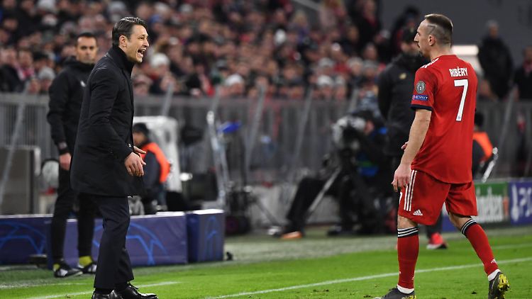 Ratlosigkeit beim FC Bayern: Der Rekordmeister bekam deutlich seine europäischen Grenzen aufgezeigt.