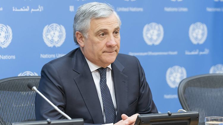 "Ich bin kein Faschist, ich war nie ein Faschist", sagt Tajani.