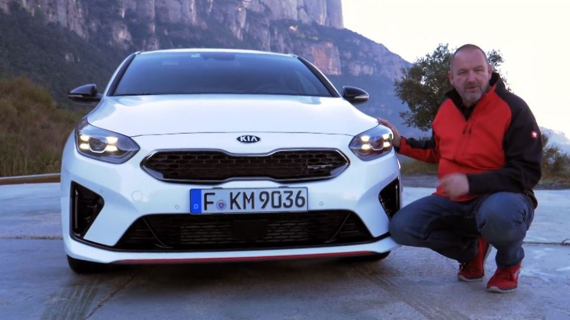 Kia Proceed GT.JPG
