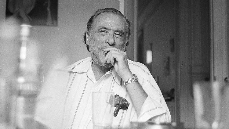 Charles Bukowski war wahrlich kein Mann, der beim Schreiben ein "Blatt vor den Mund nahm".