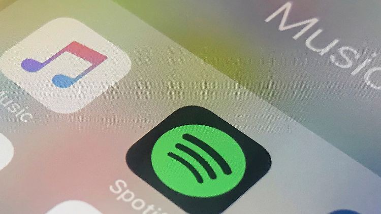 Spotify wirft Apple vor, sich im Musikstreaming-Geschäft einen unfairen Vorteil zu verschaffen.