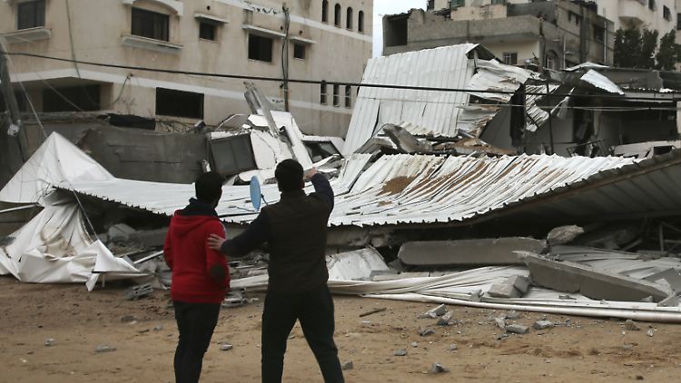 Israelische Kampfjets attackierten in der Nacht mehrere Ziele im Gazastreifen.