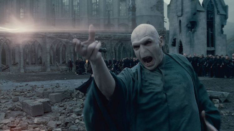 Hatte keine Ahnung, wie beliebt "Harry Potter" ist: Ralph Fiennes.