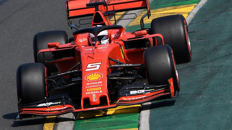 Der Ferrari von Sebastian Vettel, hier beim Qualifying in Melbourne, sieht in dieser Saison deutlich verändert aus. Grund ist unter anderem das neue Reglement.