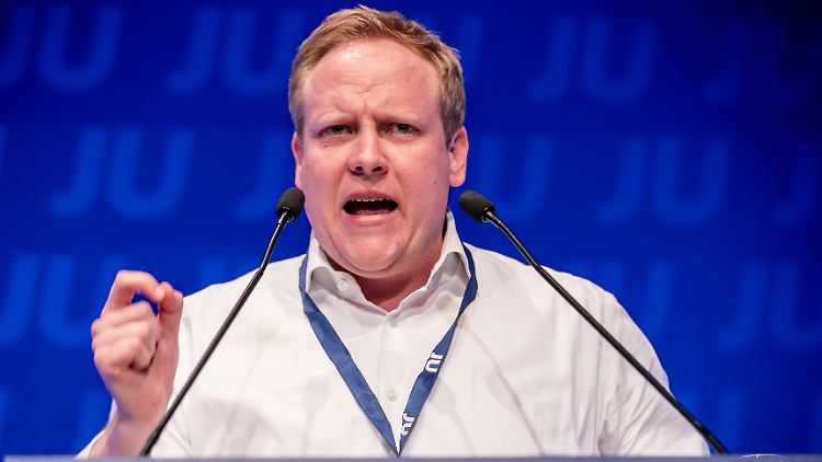 Tilman Kuban konnte die Delegierten mit seiner Rede überzeugen.