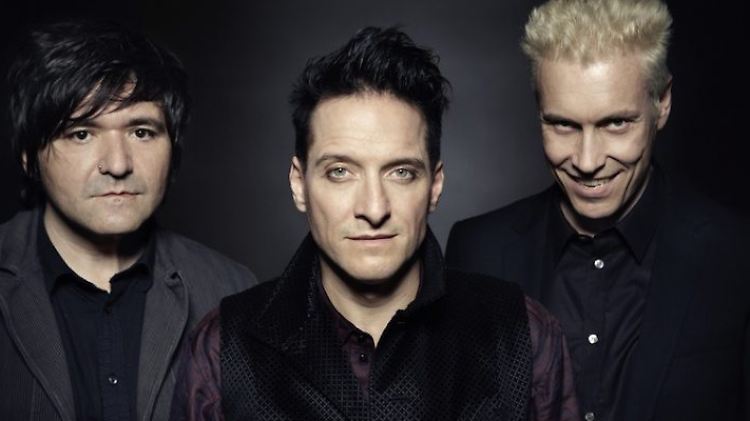 Fans von Die Ärzte können erstmal aufatmen, einen neuen Song gibt es schon, noch mehr Neues wird angekündigt. 