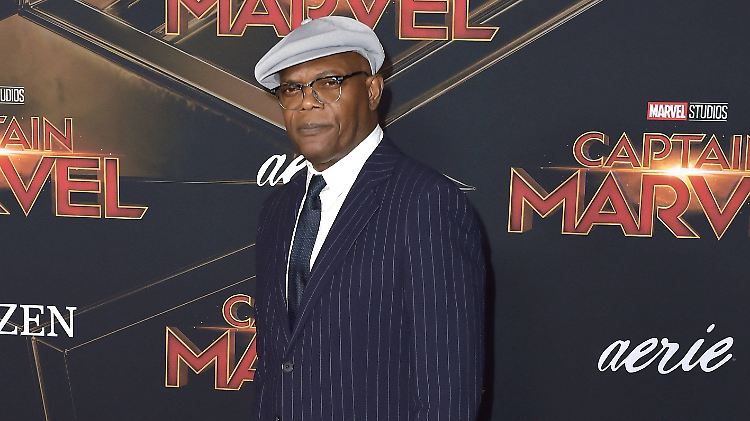 Samuel L. Jackson ist 70 Jahre alt, immer gut gekleidet und spielt Golf. Seine Wortwahl ist deutlich, scheint zum Rest aber gar nicht so recht zu passen. 