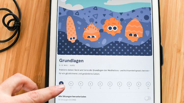 "Ich glaube nicht, dass das Smartphone als Gegenstand stressig ist. Es ist unser Umgang damit", sagt Headspace-Gründer Puddicombe.