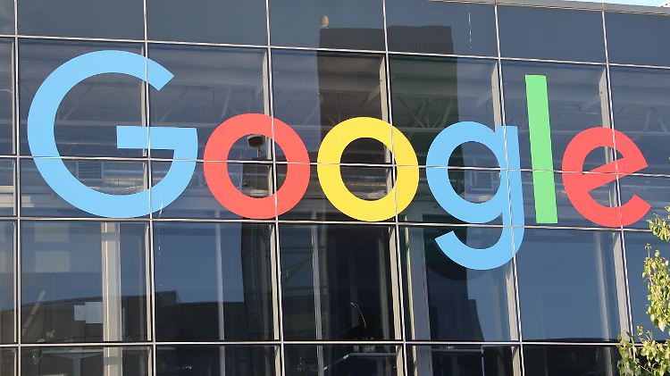 Der Internetkonzern Google wird künftig mehr Steuern auf seine Werbeeinnahmen zahlen müssen.