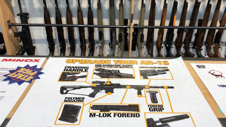 Das Verbot betrifft Sturmgewehre und halbautomatische Waffen.