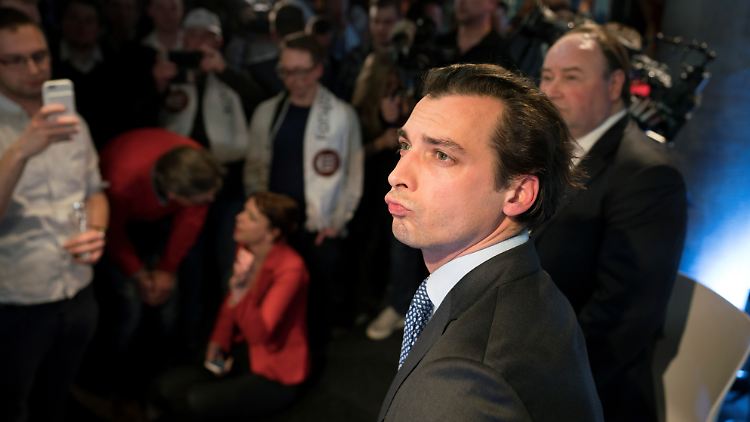 Thierry Baudet kann sich über das Wahlergebnis seiner Partei "Forum für Demokratie" freuen. (Archivbild).