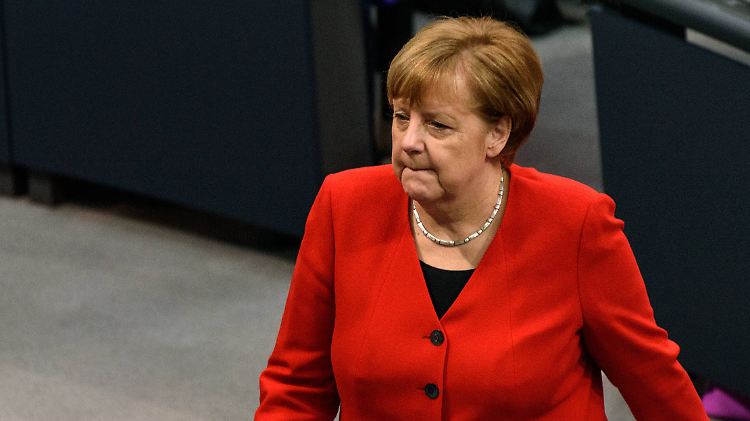 Merkel hatte den Tag mit einer Regierungserklärung in Berlin begonnen.