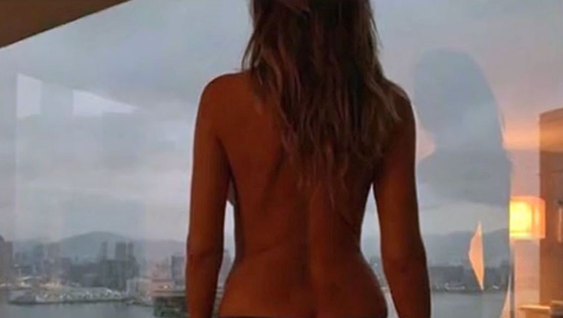 HeidiHalbnacktHongkong.jpg