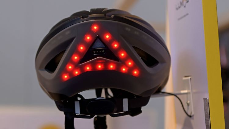 "Helm, nein danke", sagen viele Radfahrer - vor allem aus optischen Gründen.
