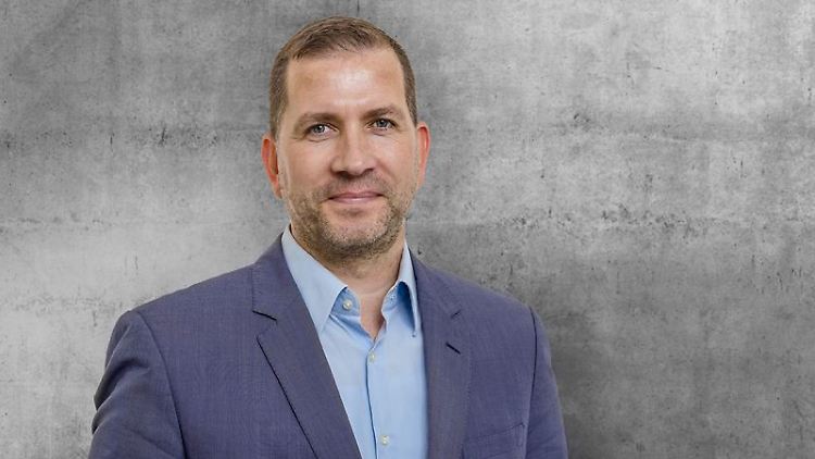 Der Hauptgeschäftsführer des Bauindustrieverbandes Ost, Robert Momberg.