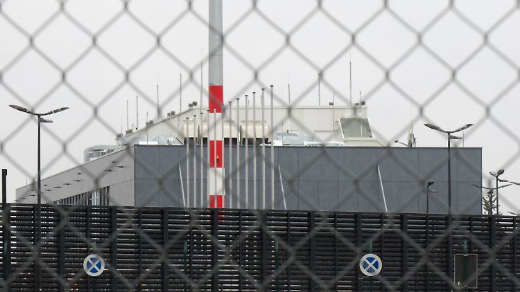 Ein Neubau des Regierungstermminals ist aus Sicht des Bundes unausweichlich.