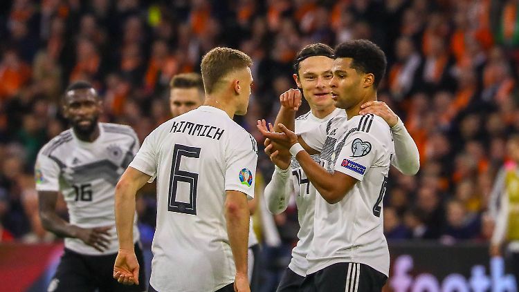 Gnabrys Tor war großartig, das fanden auch die Kollegen Schulz und Kimmich.