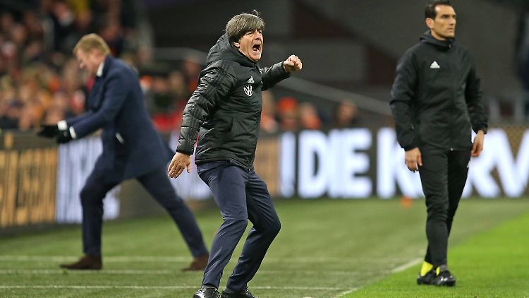 Von Joachim Löw fällt Last ab, sein Team siegt - auch für ihn.
