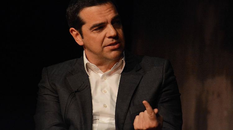 "Es wird nur Sprit verschwendet", kommentierte Tsipras lapidar.