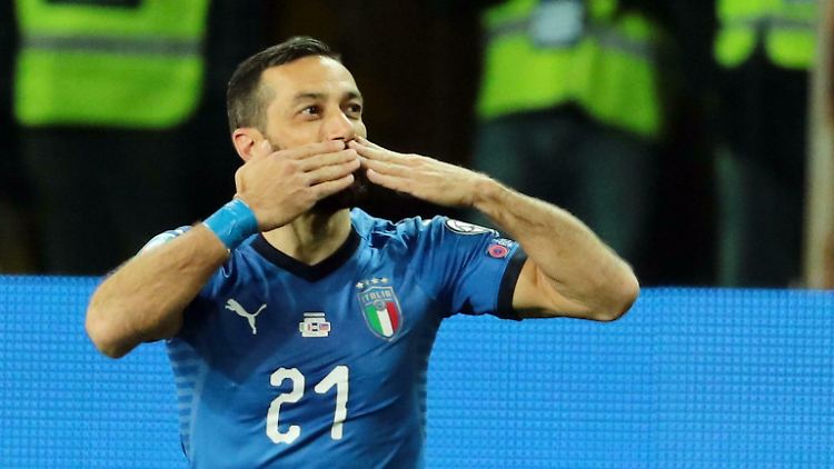 fabio Quagliarella und die Squadra Azzurra feiern ein Torfestival gegen Aufbaugegner Liechtenstein.