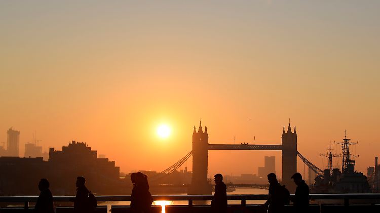 Düstere Vorahnungen in der Morgensonne über der Themse: Binnen Tagen muss sich die britische Politik auf eine tragfähige Brexit-Lösung einigen.