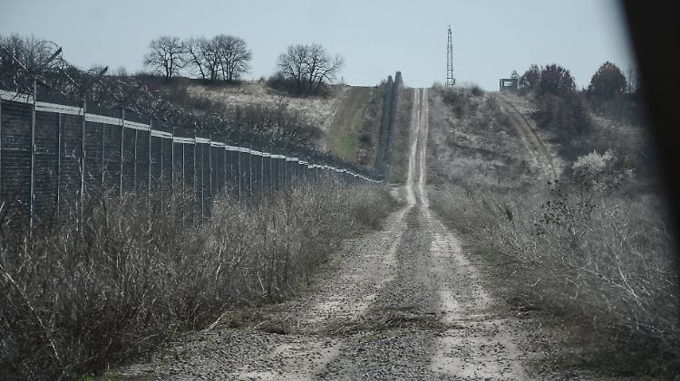 Unter anderem der Schutz der EU-Außengrenzen fällt in die Zuständigkeit von Frontex.