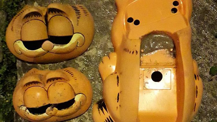 Jahrzehntelang gaben angeschwemmte Garfield-Telefone Rätsel auf.