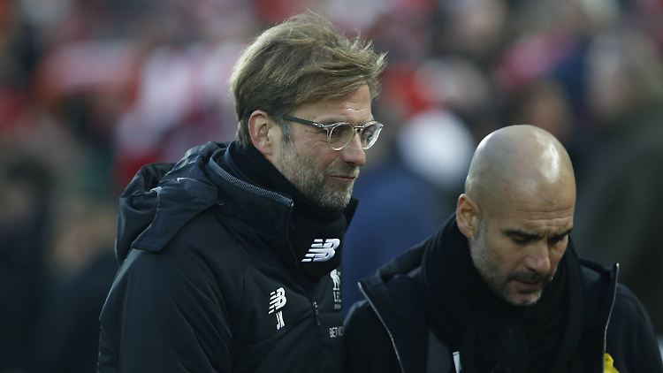 Klopps und Guardiolas Mannschaften liefern sich das wohl hitzigste Duell im Titel-Kampf.