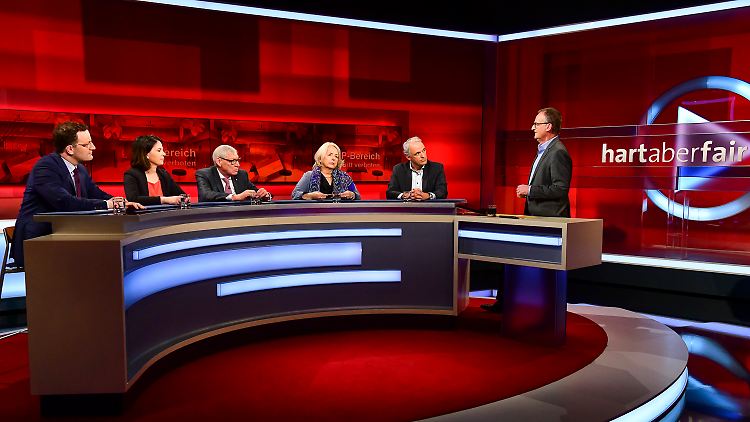 "Moralischer Zwang zur Organspende: Wollen Sie das, Herr Spahn?" - das Thema bei "Hart aber fair".