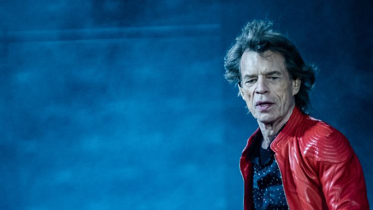 Stones-Frontmann Mick Jagger muss unters Messer. Medienberichten zufolge wird eine Herzklappe ersetzt.
