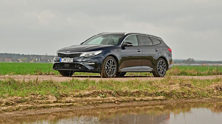 Der Kia Optima SW hat sich im Praxistest auf n-tv.de als sparsamer Langläufer und Lademeister erwiesen.