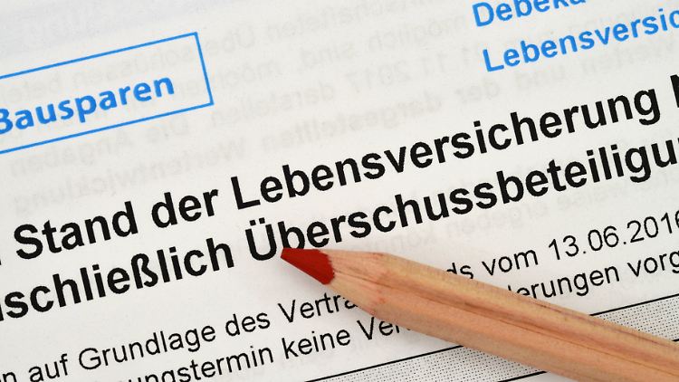 Ältere Verträge sind aus heutiger Sicht attraktiv, weil sie eine gute Verzinsung haben. Deshalb gilt: Nicht ungeprüft kündigen.