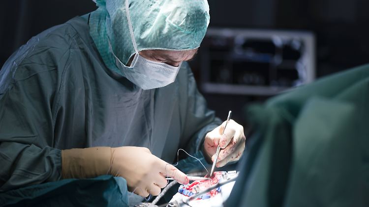 Wie viele Behandlungsfehler in Deutschland wirklich passieren, ist unklar.
