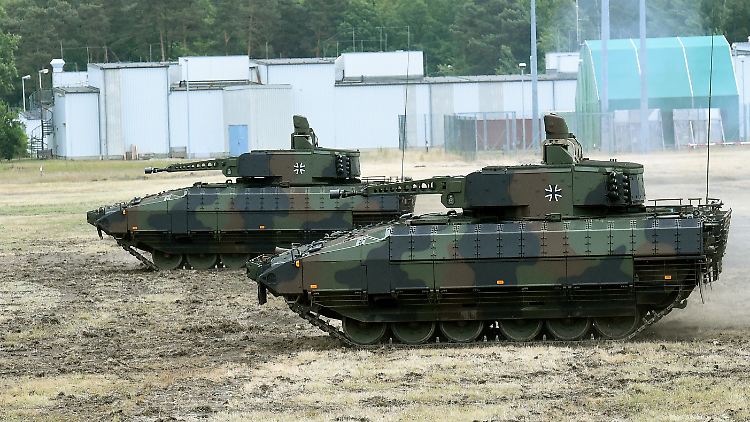 41 Puma-Panzer der Nato-Sondereinsatzgruppe sollen aufgerüstet werden.