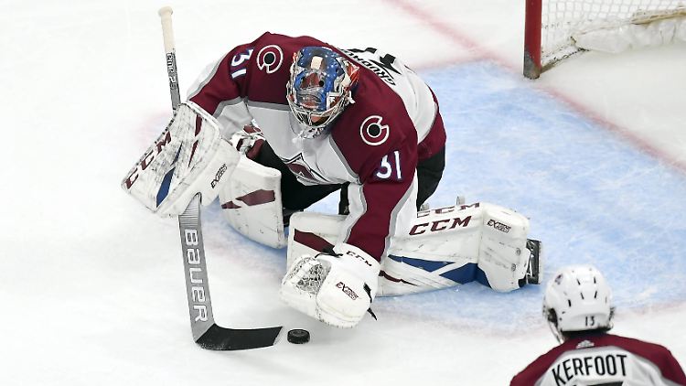 Philipp Grubauer hat sich immer mehr gesteigert und steht mit Colorado in den Playoffs.