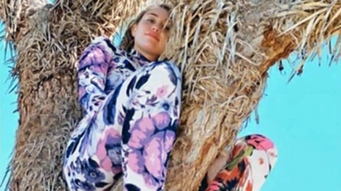 MileyCyrusPalme.jpg