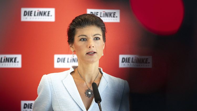 "Linkssein heißt, soziale Missstände zu bekämpfen, und nicht etwa, einen bestimmten Lifestyle zu pflegen, der womöglich sogar noch ziemlich elitär ist", sagt Wagenknecht.