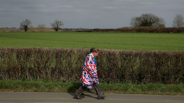 Britische Landschaft mit Brexiteer.