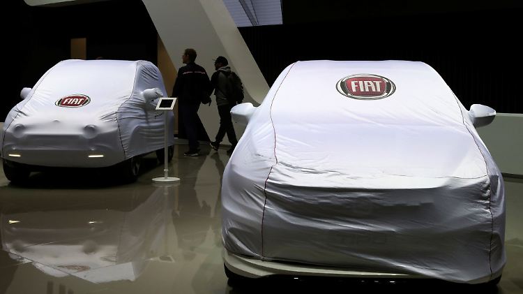 Ist es ein Fiat? Ein Tesla? Zumindest steht Fiat drauf...