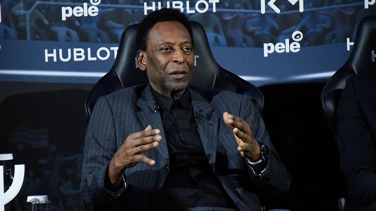 Der von der Fifa als Weltfußballer des 20. Jahrhunderts ausgezeichnete Pelé laboriert in letzter Zeit immer häufiger an Krankheiten.