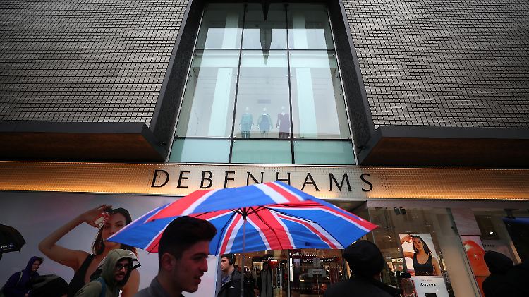 Debenhams verfügt derzeit über 165 Filialen.