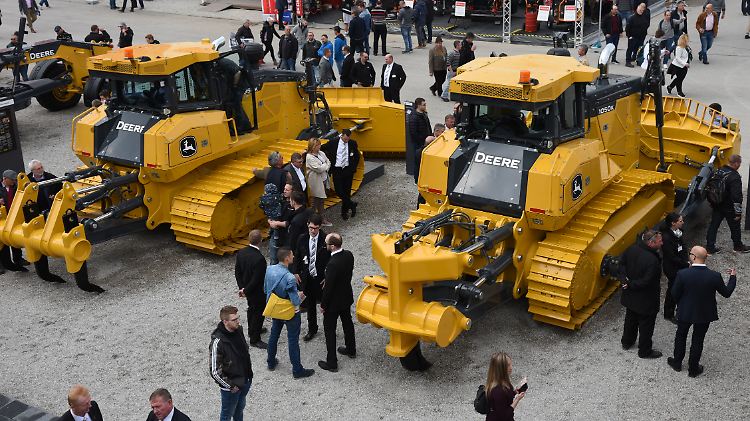Alle drei Jahre treffen sich die Baumaschinenhersteller in München zur Bauma.