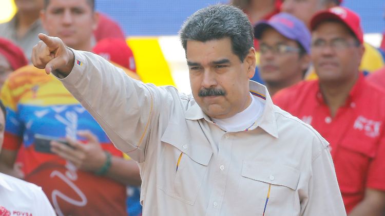 Präsident Maduro begründet die Stromausfälle mit Sabotage-Akten seiner Gegner.