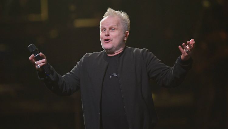 "Wäre die Zeit nicht günstig für eine Solidaritätssonderzahlung der Vermögendsten?", fragt sich Herbert Grönemeyer.
