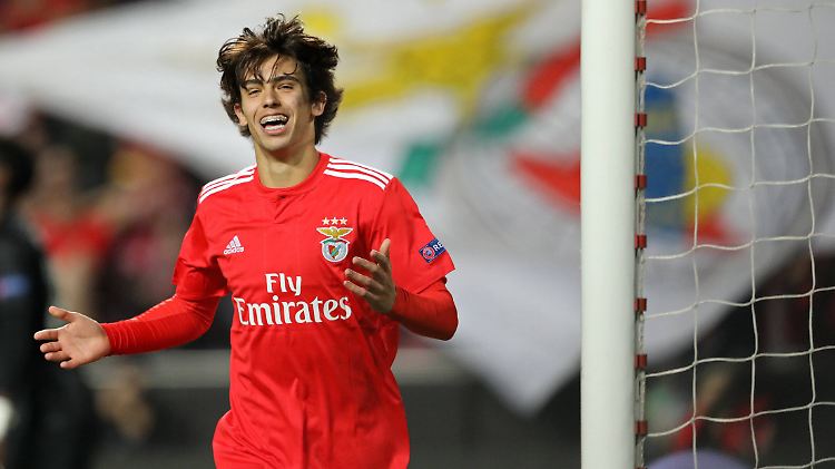Das Jahrhunderttalent mit der Zahnspange: João Félix macht die großen Klubs in Europa wuschig.