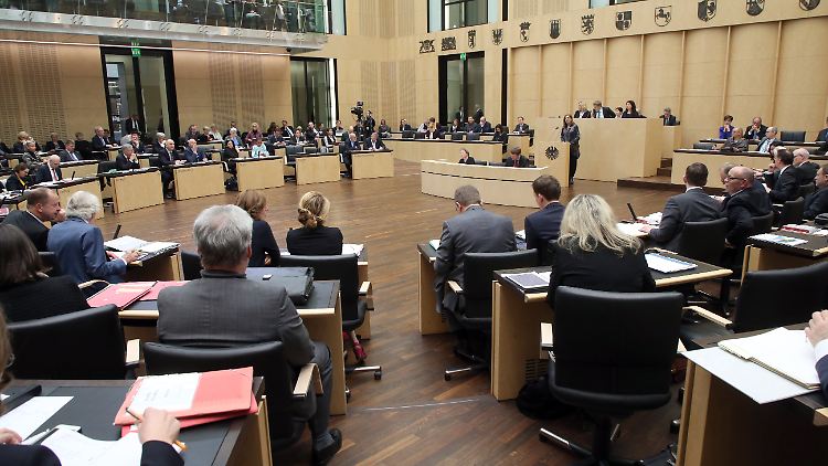 Vorhaben der Großen Koalition: Der Bundesrat hatte eine dicke Tagesordnung.