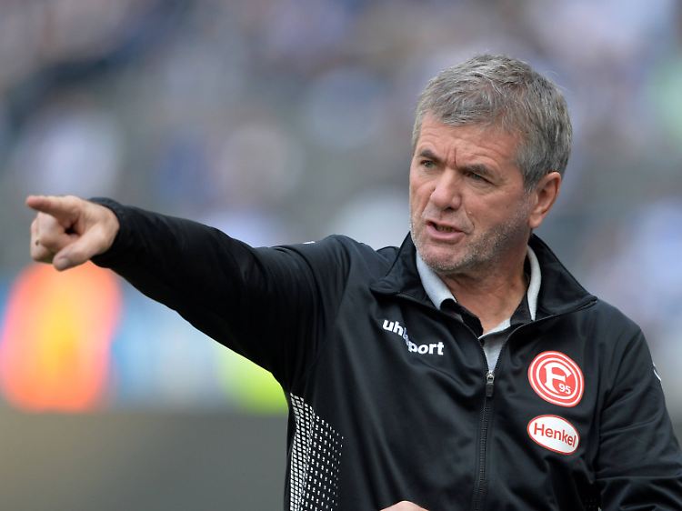 Fortuna Trainer Friedhelm Funkel will auf das Hinrunden-Unentschieden aufbauen.