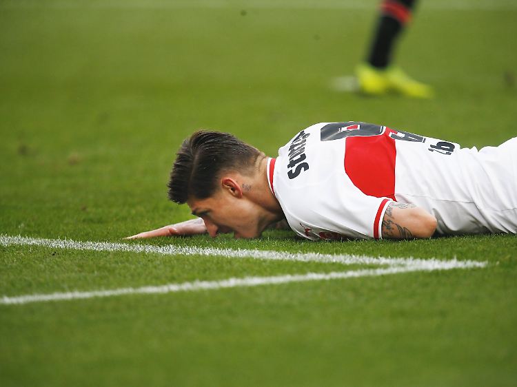 Tor- und punktlos: Mario Gomez und der VfB Stuttgart gegen Bayer Leverkusen.