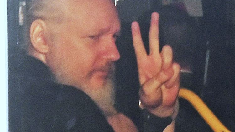 Assange und sein Mitarbeiter wurden am selben Tag festgenommen.